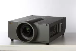 Eiki LC-HDT1000 Projector